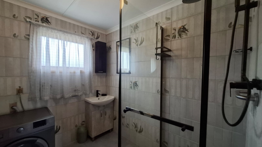4 Bedroom Property for Sale in Witsand Western Cape
